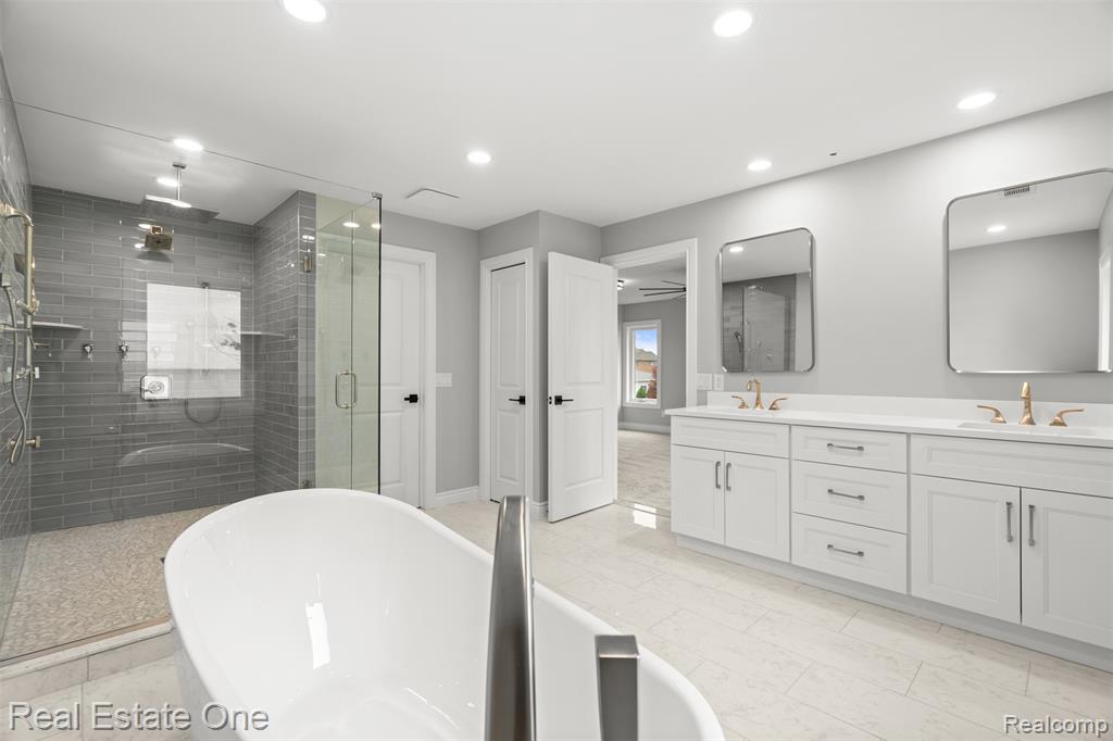 48556 Harbor Drive Property Photo 38
