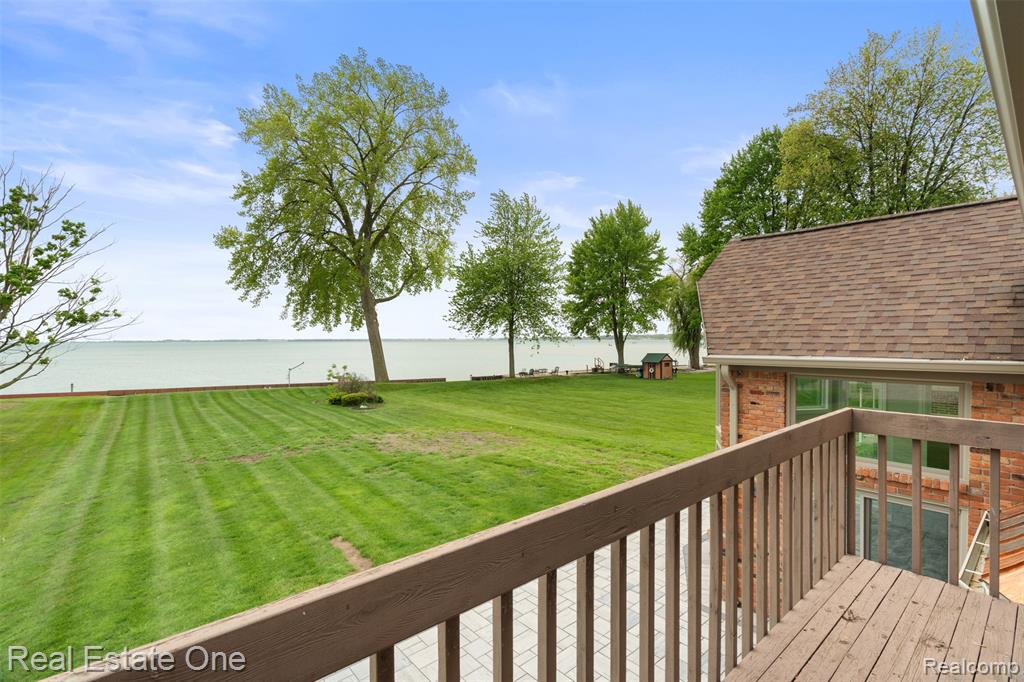 48556 Harbor Drive Property Photo 42