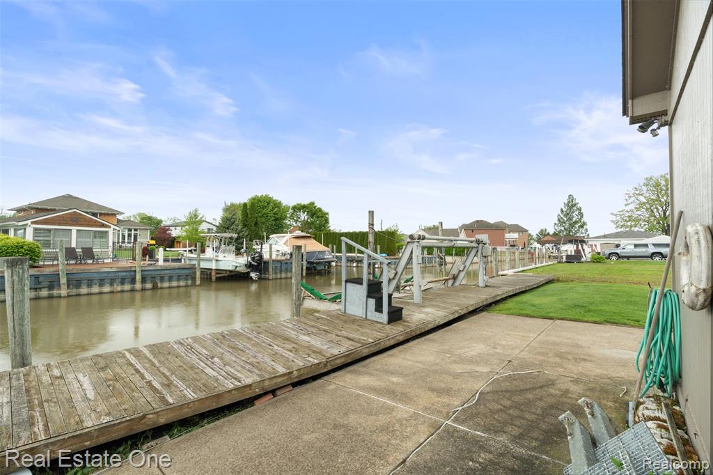 48556 Harbor Drive Property Photo 58