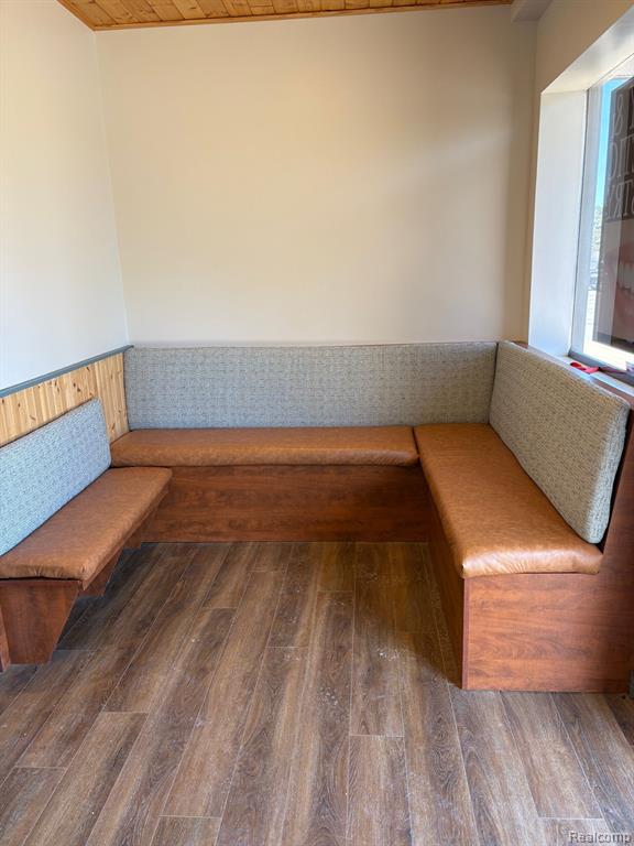 5589 E M-36 Property Photo 2