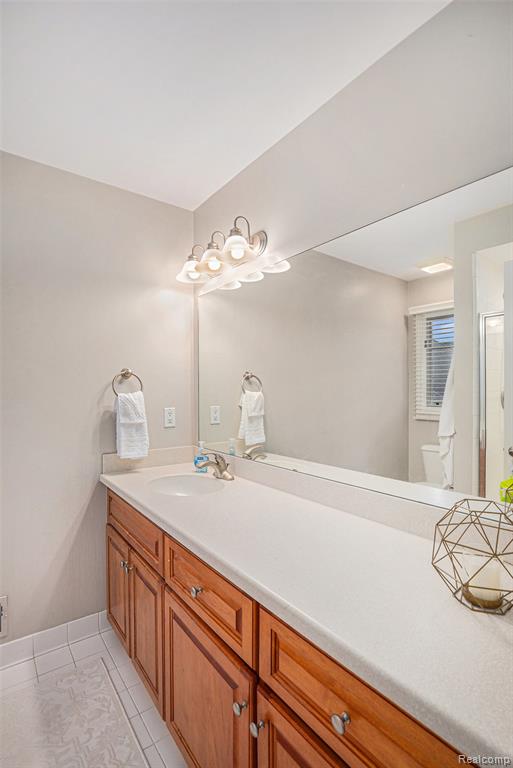 846 Majestic Property Photo 25