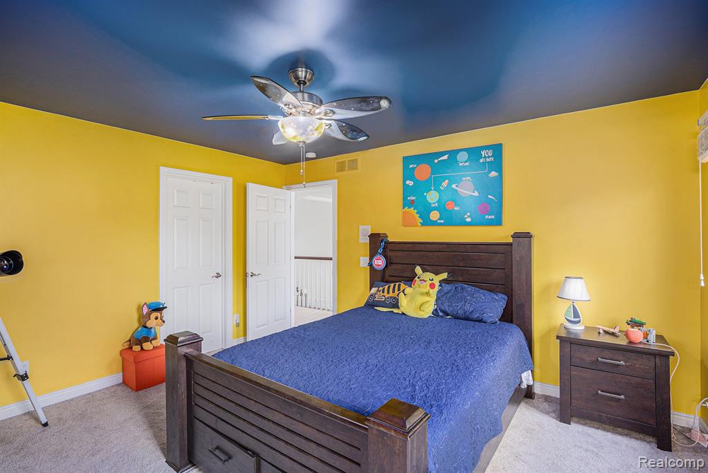 846 Majestic Property Photo 30