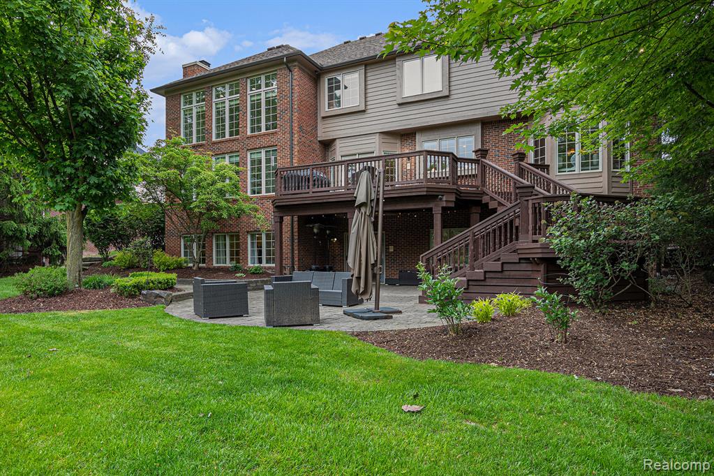 846 Majestic Property Photo 42