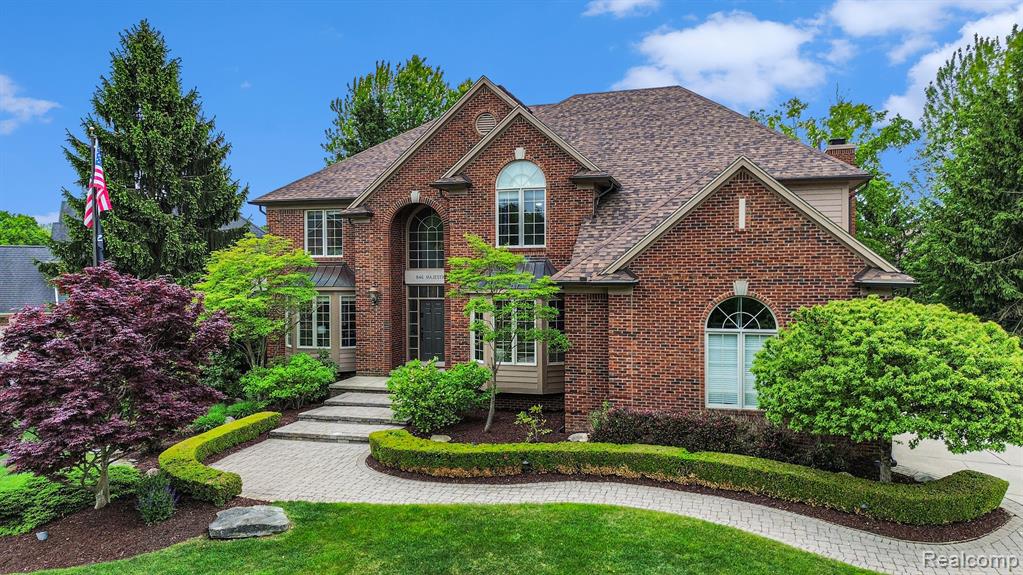 846 Majestic Property Photo 45
