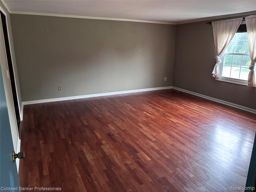 5550 25 Mile Road Property Photo 32