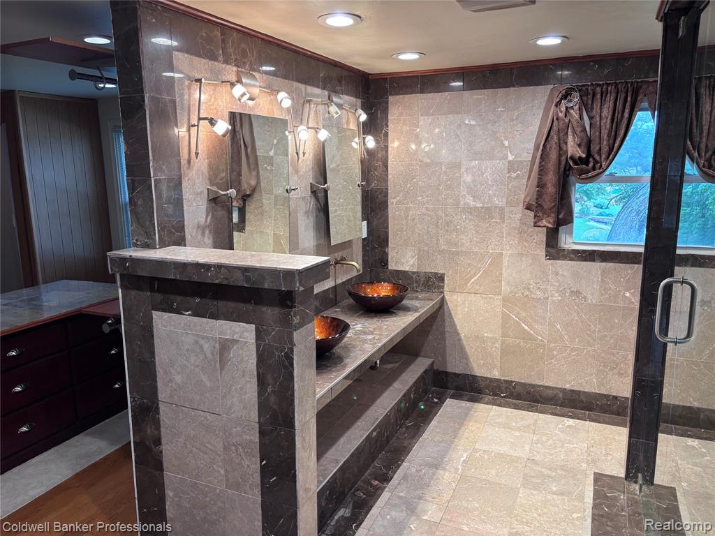 5550 25 Mile Road Property Photo 36