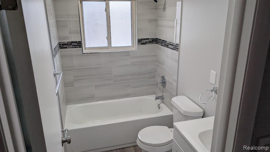 11657 Engleman Road Property Photo 8