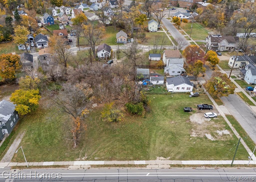431 N Perry Street Property Photo 8