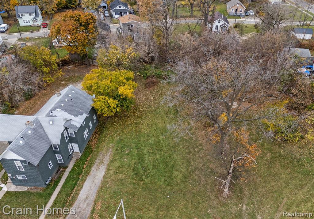 431 N Perry Street Property Photo 13
