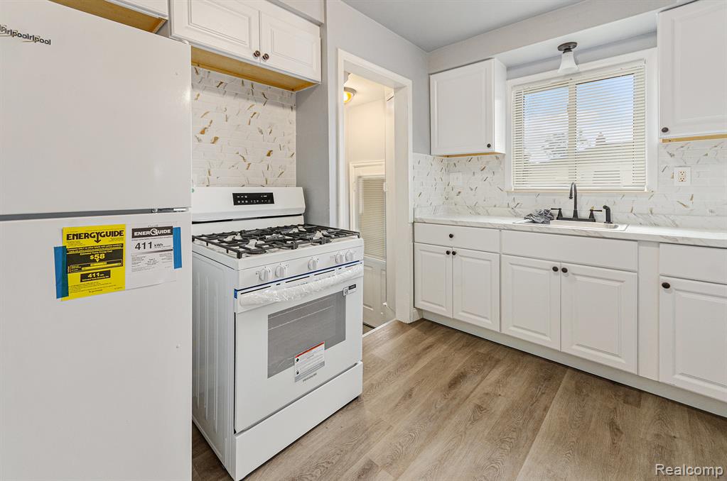 24309 Tuscany Avenue Property Photo 15