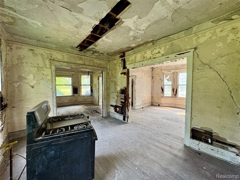 1038 Marston Street Property Photo 12
