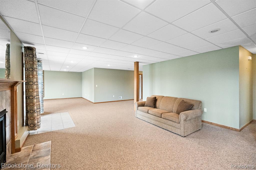 26569 Autumn Lake Drive Property Photo 40