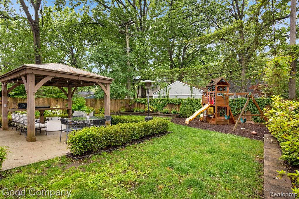 1017 N Maple Avenue Property Photo 52