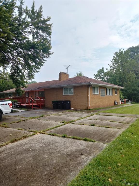 15475 Pardee Road Property Photo 1