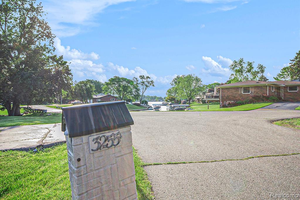 3255 School House Drive Property Photo 36