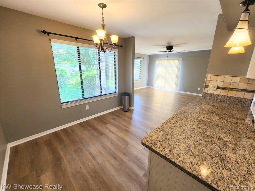 38824 Windmill Pointe Property Photo 18