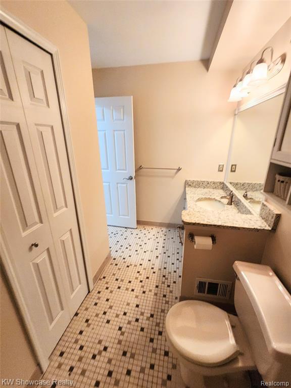 38824 Windmill Pointe Property Photo 27