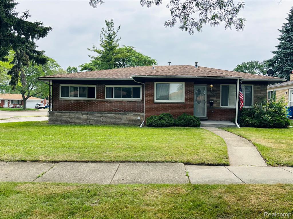 26046 Eureka Drive Property Photo 1
