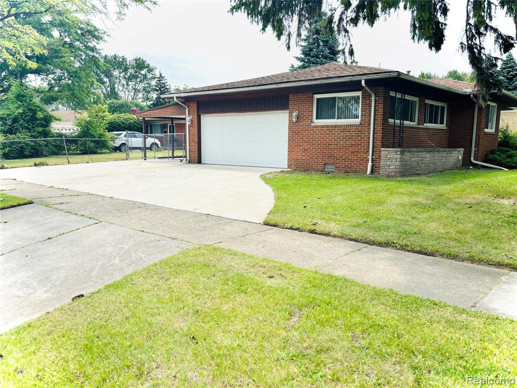 26046 Eureka Drive Property Photo 4