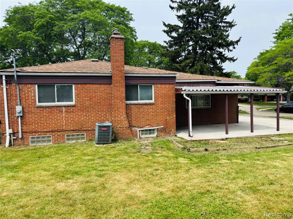 26046 Eureka Drive Property Photo 13