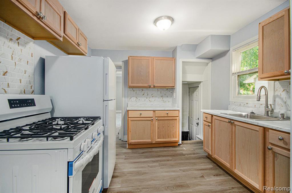 38 E Ypsilanti Avenue Property Photo 5