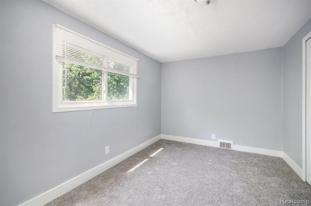 38 E Ypsilanti Avenue Property Photo 13