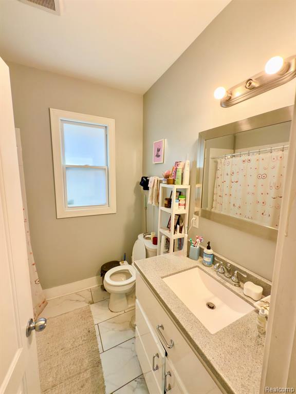403 Mt Vernon Street Property Photo 6