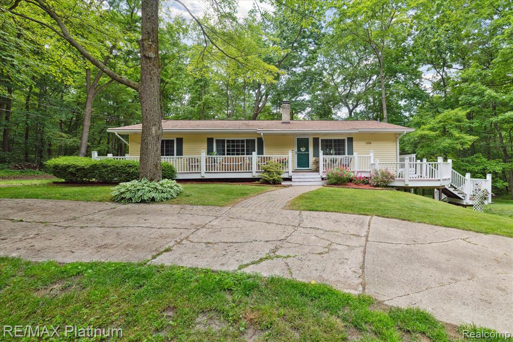10071 Denton Hill Road Property Photo 1