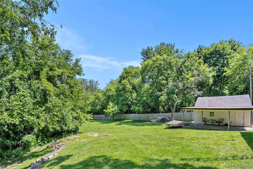 3382 W Silver Lake Road Property Photo 11