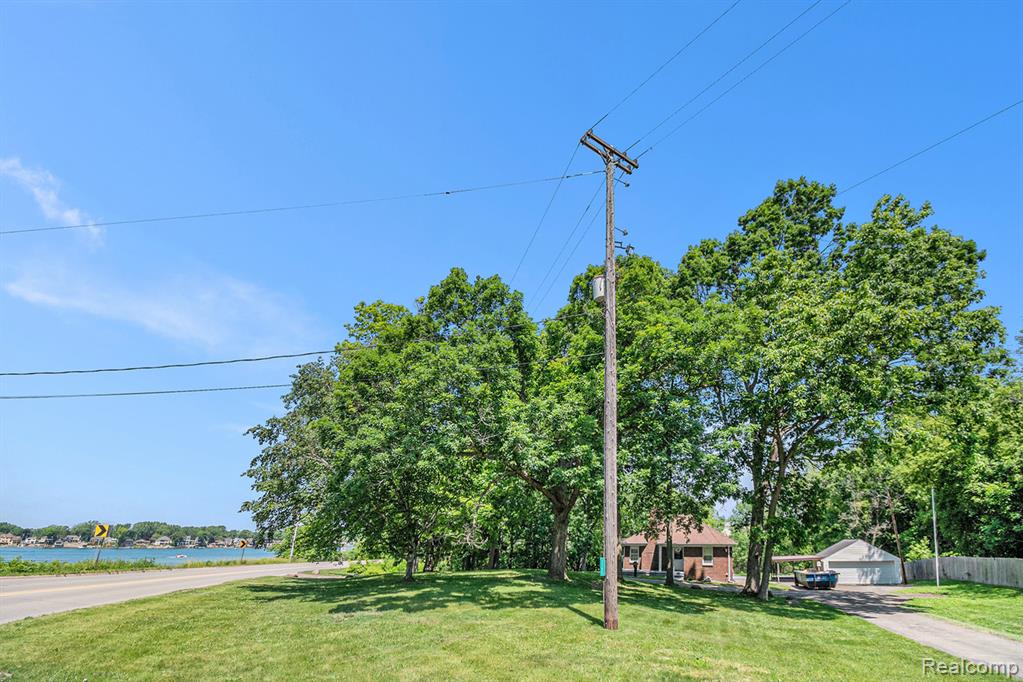 3382 W Silver Lake Road Property Photo 13