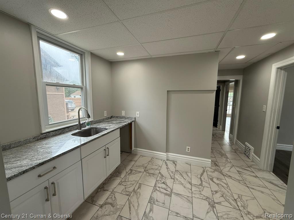 22332 Garrison Street Property Photo 8