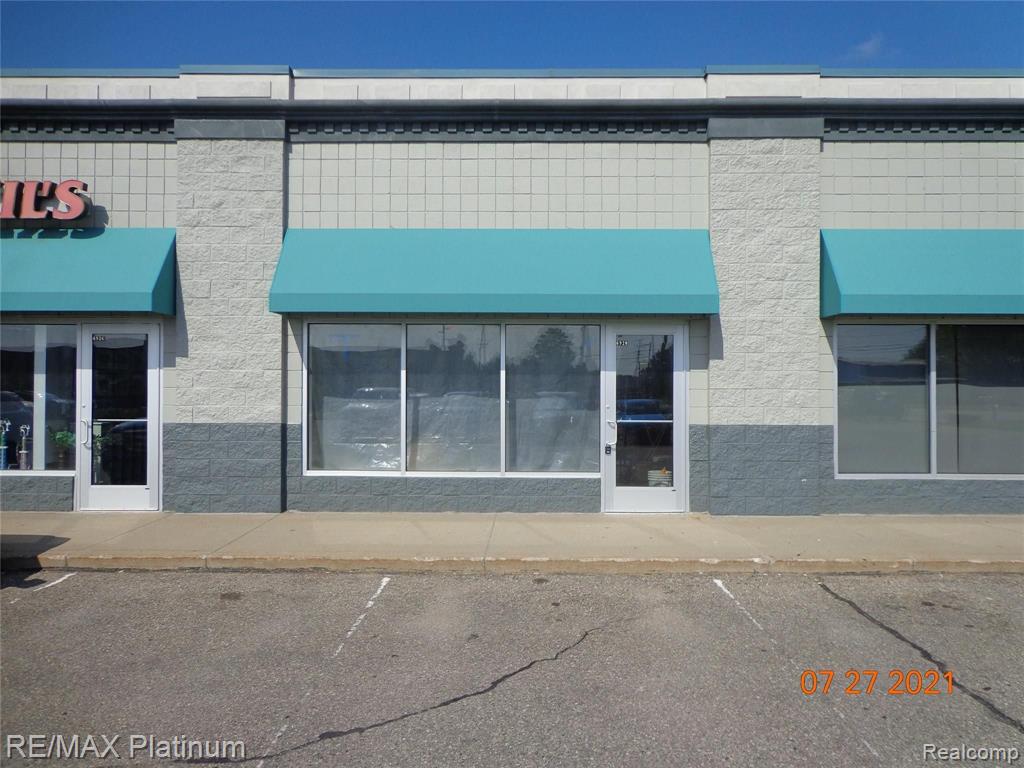 6920 W. Grand River Property Photo 2