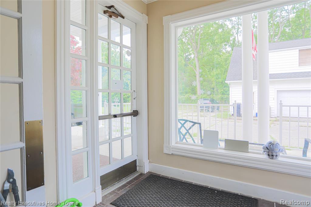 9334 River Road Property Photo 18