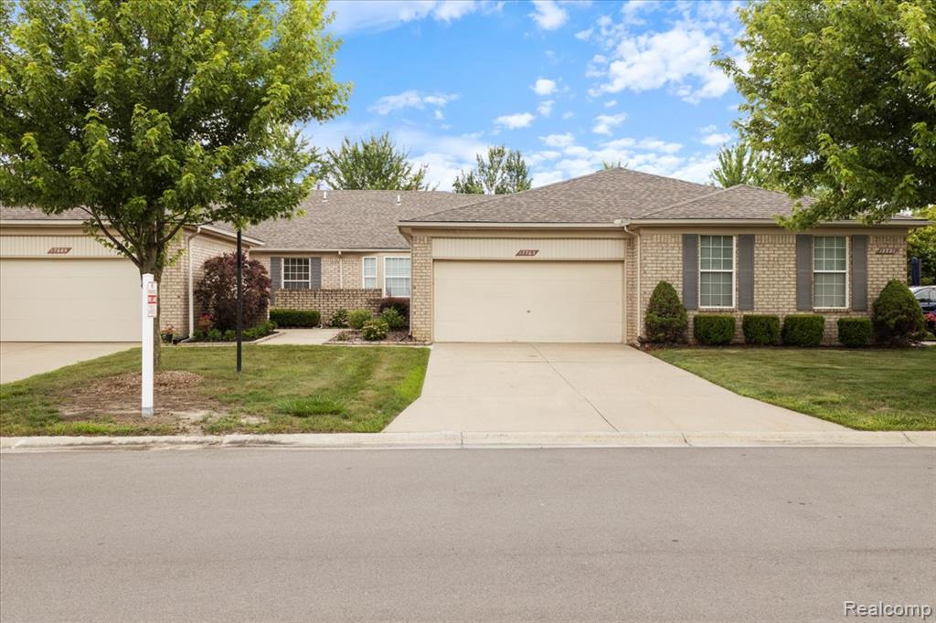 17703 Pleasant Valley Drive Property Photo 1