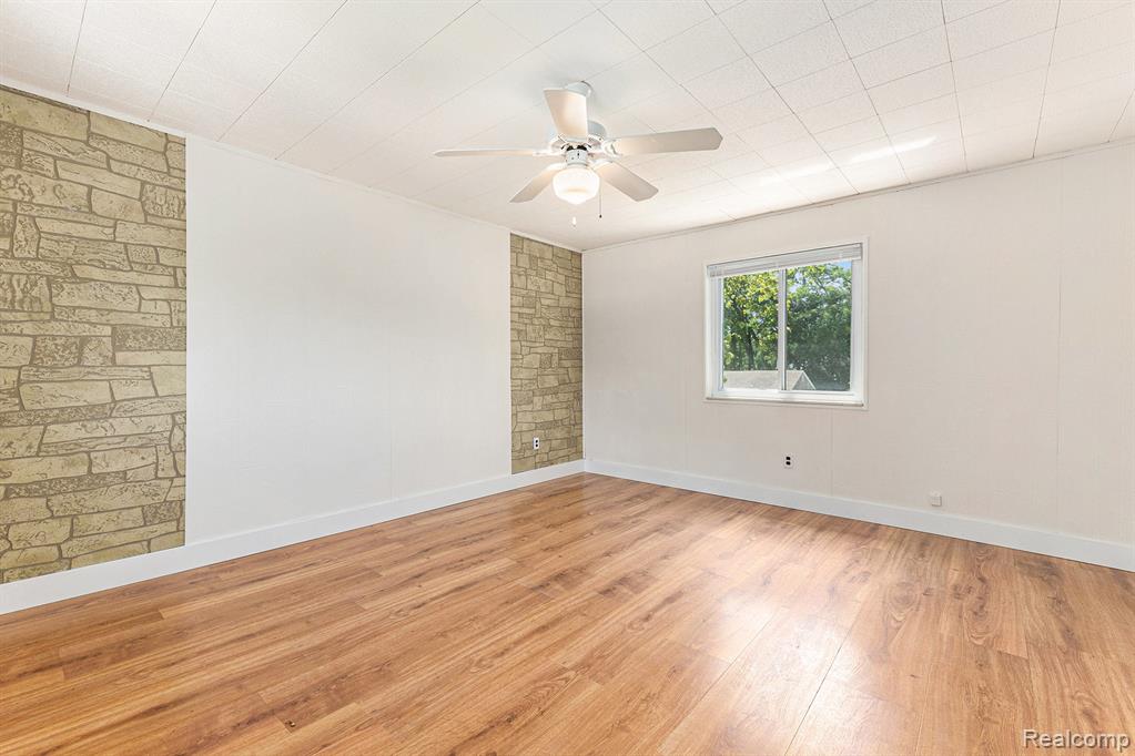 21048 Audrey Avenue Property Photo 18