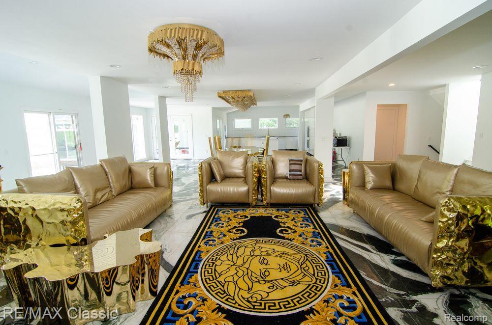 3865 Stonecrest Road Property Photo 7
