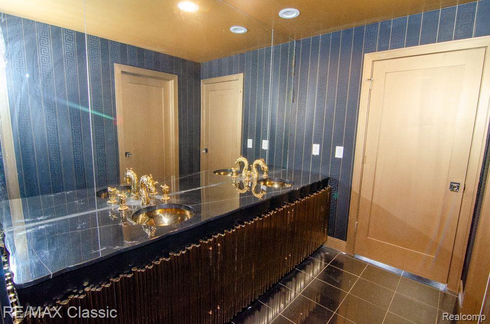 3865 Stonecrest Road Property Photo 25