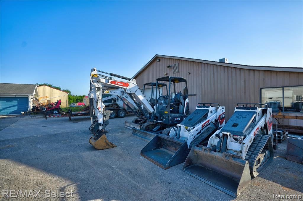 7281 S State Road Property Photo 16