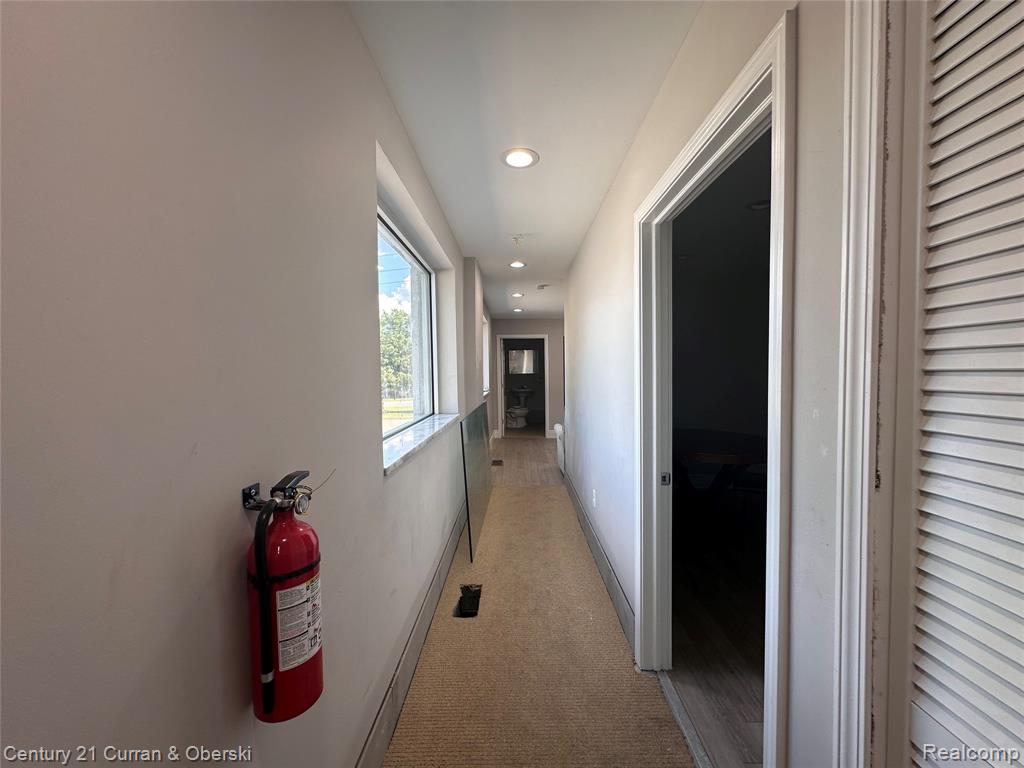 23140 W 8 Mile Road Property Photo 17
