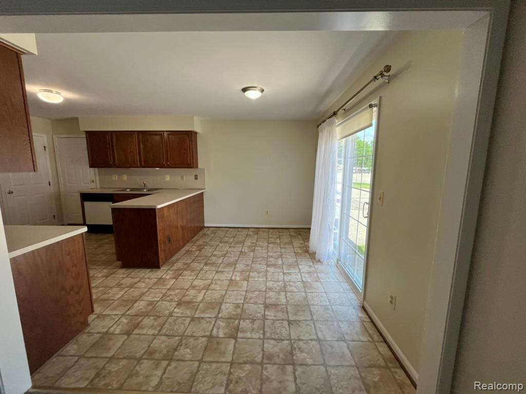 37410 Stonegate Circle Property Photo 8