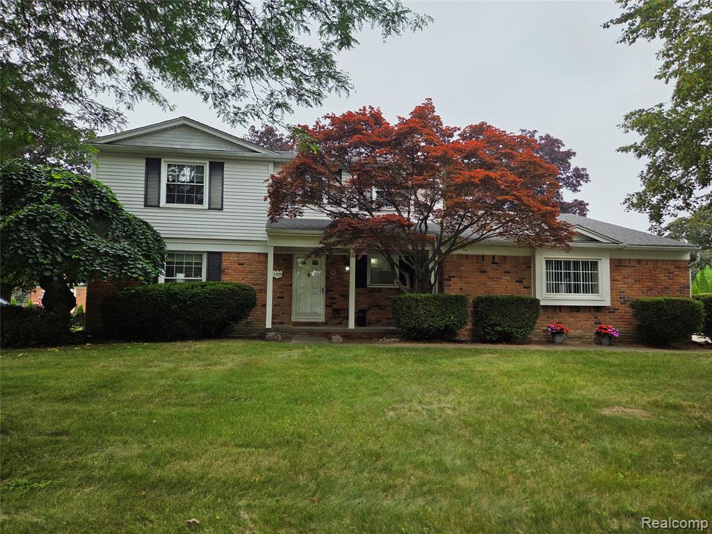 5379 Winchester Drive Property Photo 1