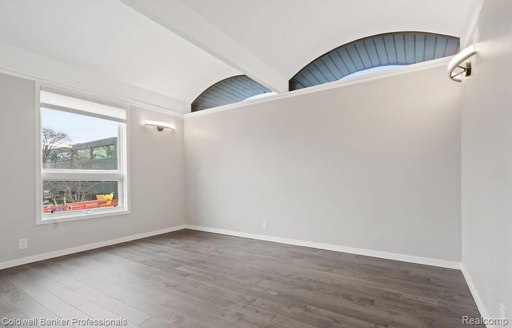 201 Southfield Road Property Photo 8