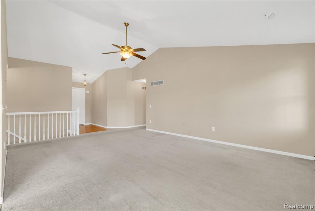 8419 Forest Glen Drive Property Photo 12