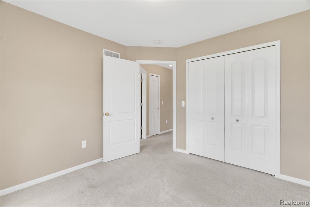 8419 Forest Glen Drive Property Photo 37