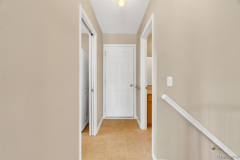 8419 Forest Glen Drive Property Photo 39