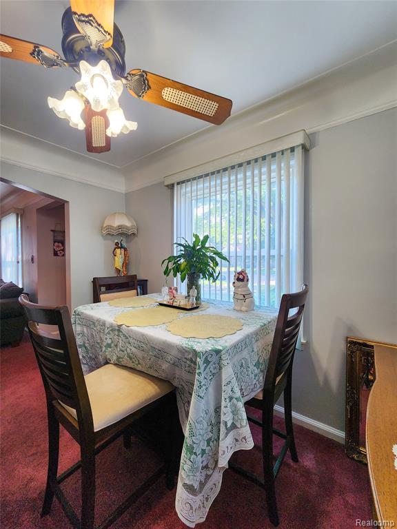 18489 Whitcomb Street Property Photo 8
