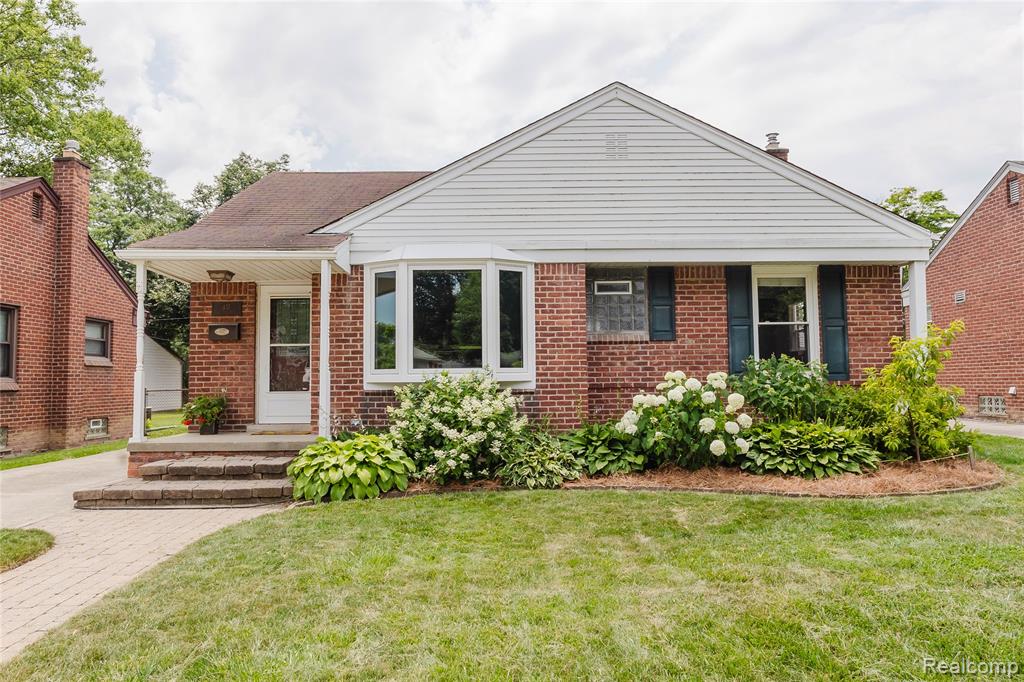 437 Normandy Road Property Photo 1