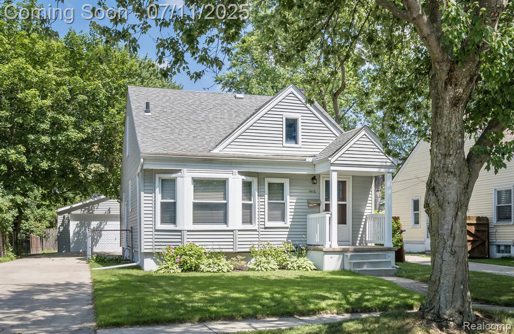 1416 N Alexander Avenue Property Photo 1