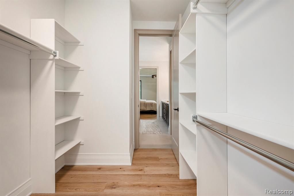 12771 N Pointe Drive Property Photo 23