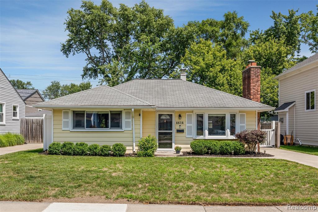 4614 Olivia Avenue Property Photo 1